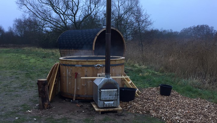 Vildmarksbad og sauna i Skjern Bådehavn.
